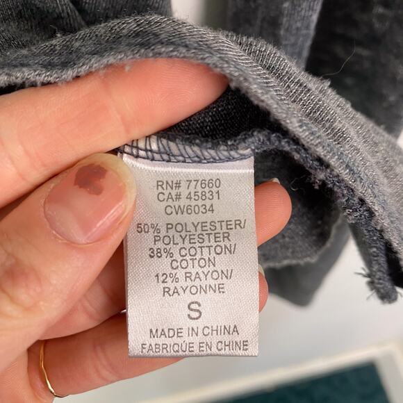 Chaser Scoop Neck Sweater with Woven Lattice Open Back Gray Small - Picture 5 of 6